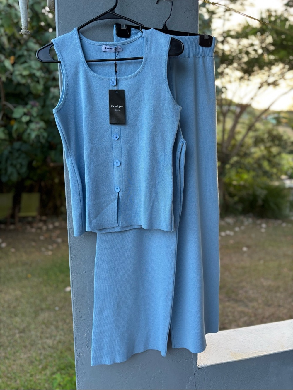 Evelynn NWT Blue Sleeveless Knit Top & Wide Leg Pants Set Size M/L